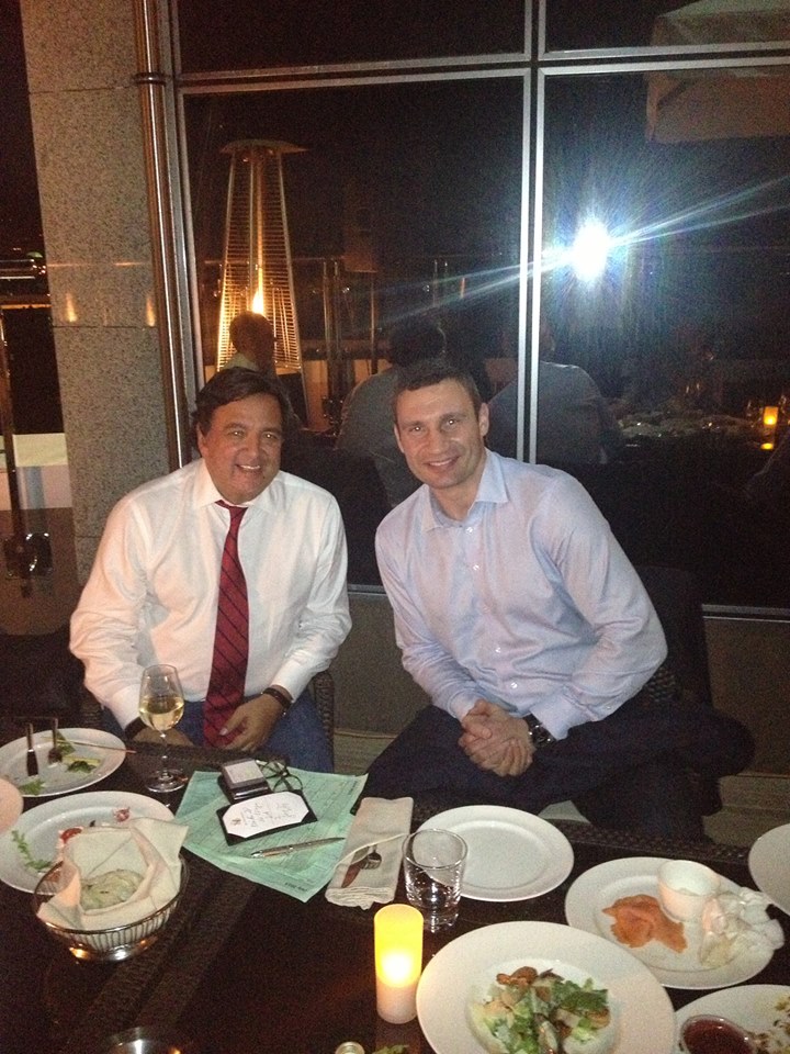 Gov. Bill Richardson & Ukrainian Heavyweight professional boxer Wladimir Klitschko meet in Ukraine